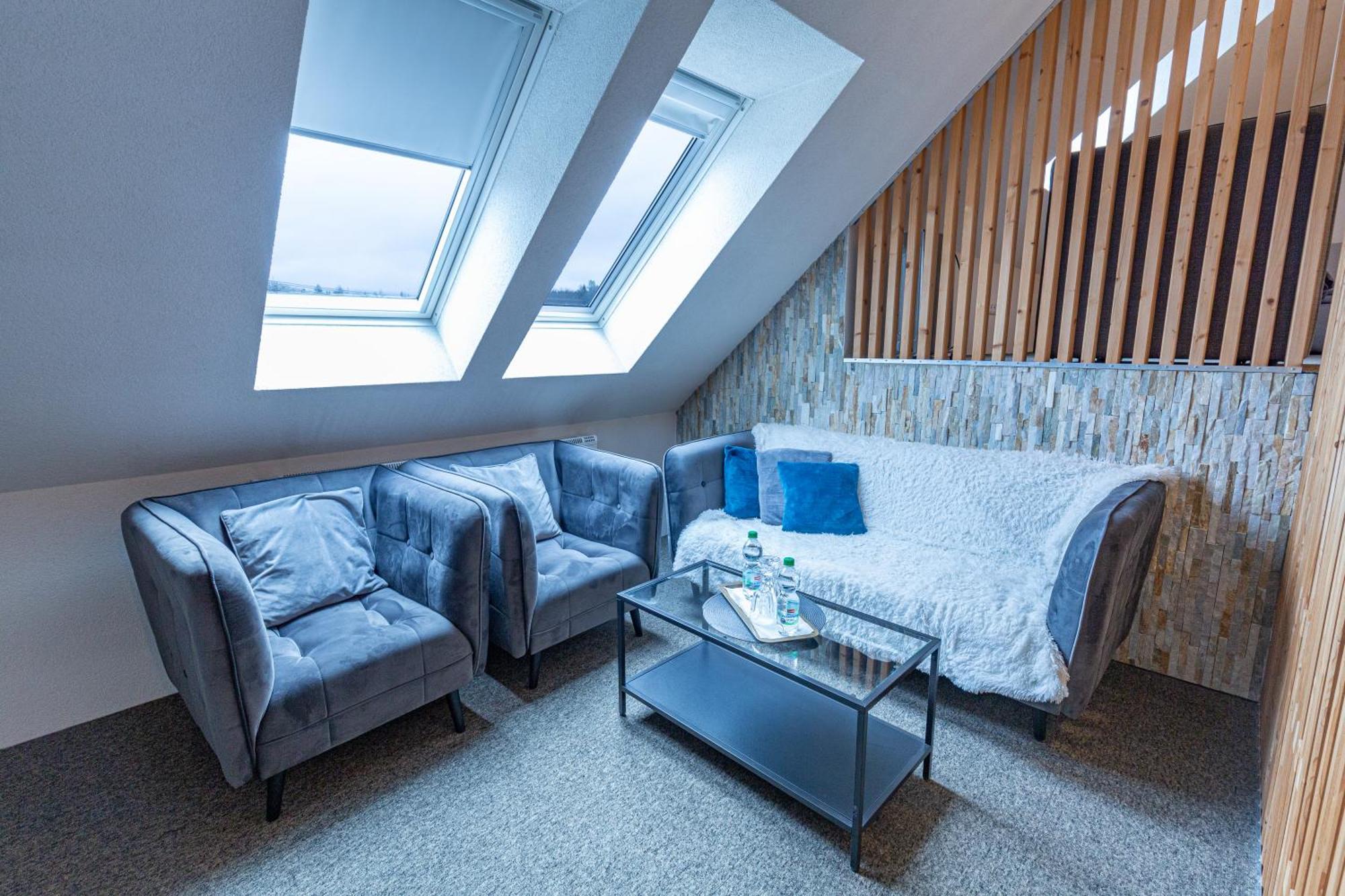 Penzion Zlaty Orol Helcmanovce Exterior foto